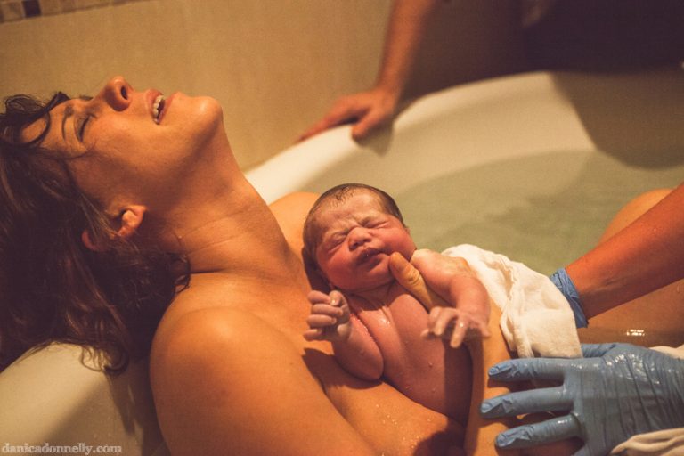 زایمان در آب